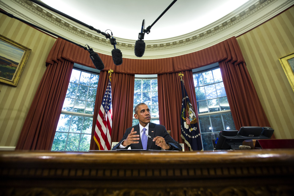 Obama työhuoneessaan 2.11.2015.