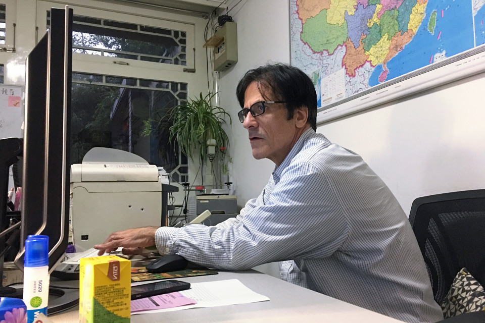 Professori Michael Pettis.