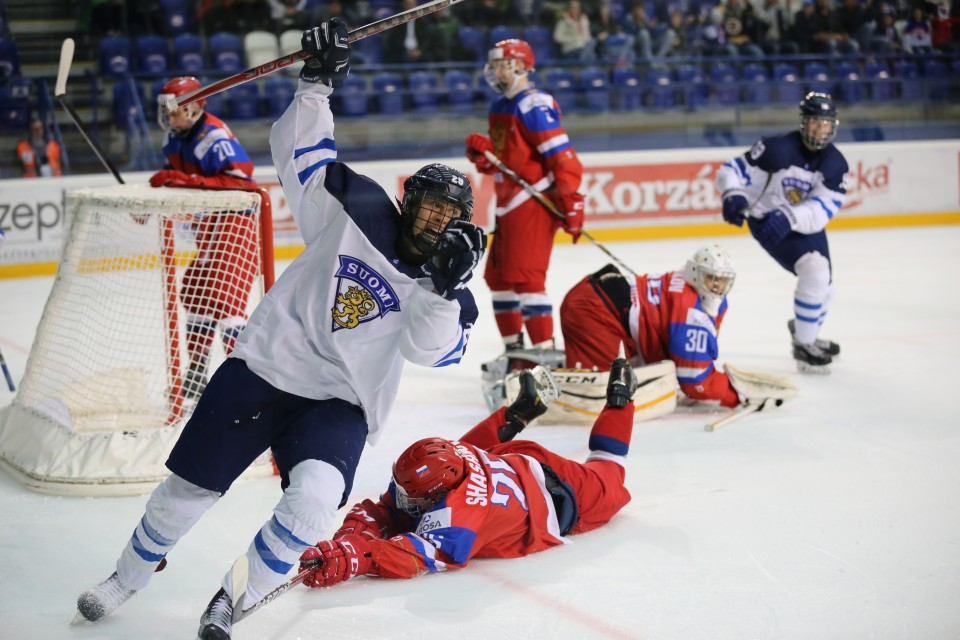 Jesse Ylönen on vienyt Suomen 1-0-johtoon.