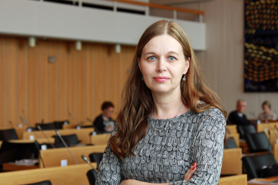 Uusi apulaispormestari Johanna Loukaskorpi (sd.)