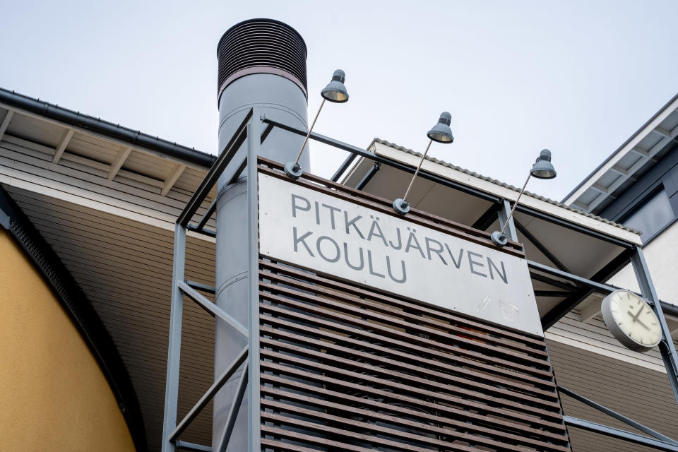 Pitkäjärven koulu Kangasalla.
