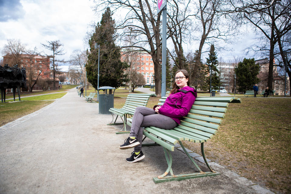 Katariina Kolehniemi pyrkii Tampereen lääketieteelliseen tiedekuntaan. Koronatilanteen takia pääkokeet ovat vaakalaudalla.