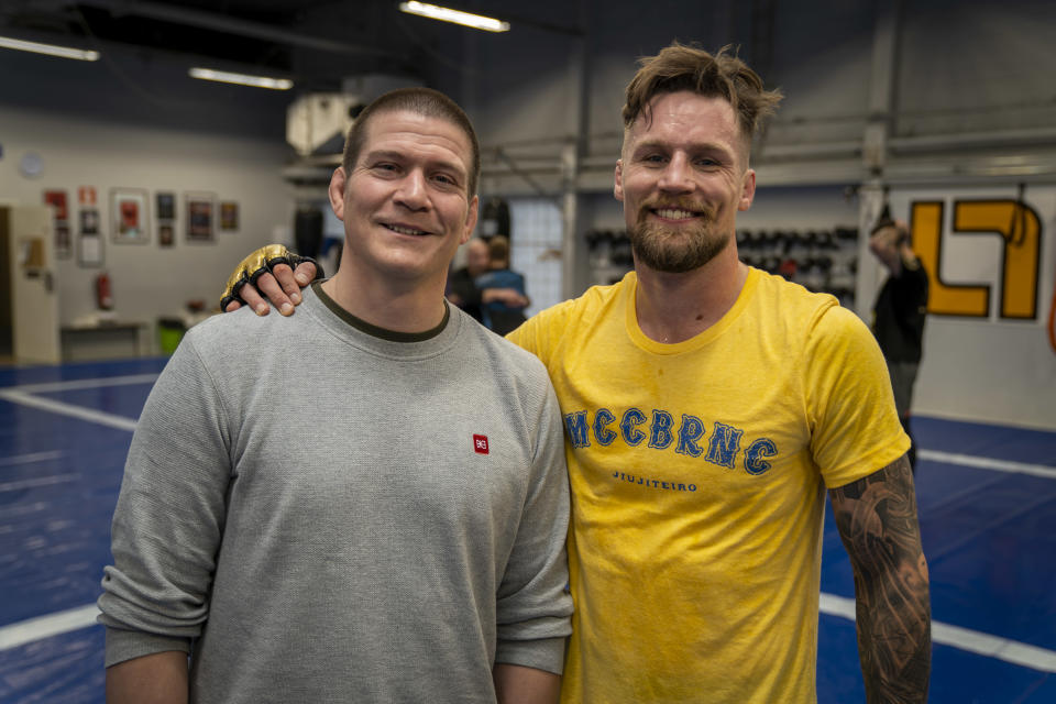 Vapaaottelija Teemu Packalen ja valmentaja Harri Niva