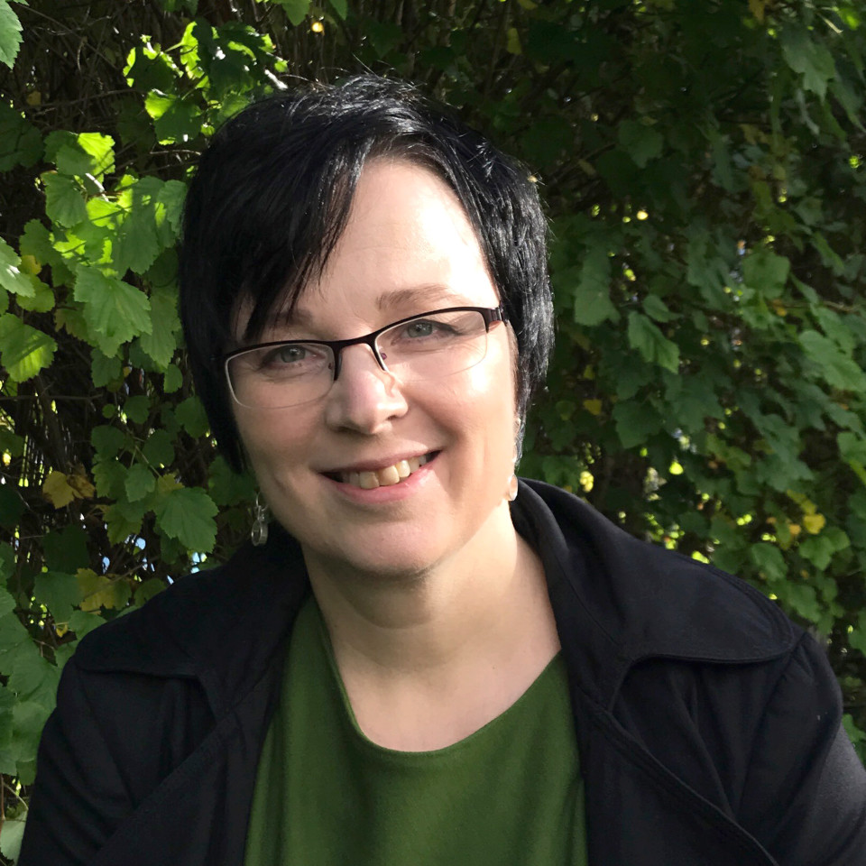 Tampereen yliopiston suomen kielen apulaisprofessori Johanna Vaattovaara.
