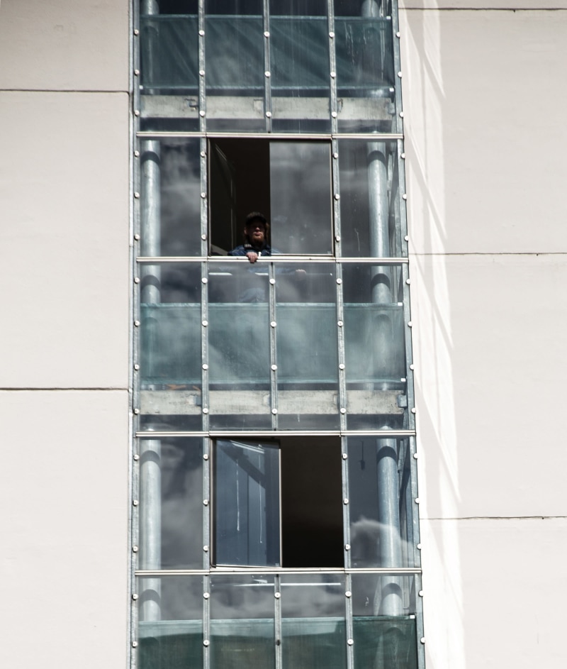 Jaro Ström ikkunassa