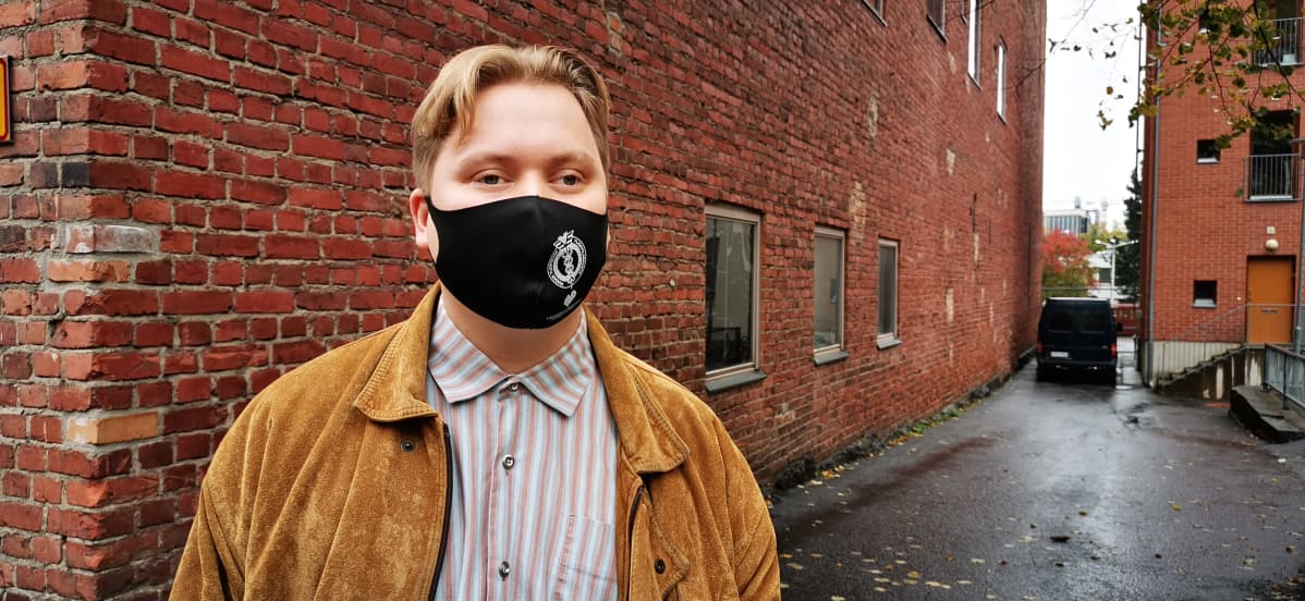 Vaasan yliopiston ylioppilaskunnan hallituksen puheenjohtaja Aleksi Sandroos