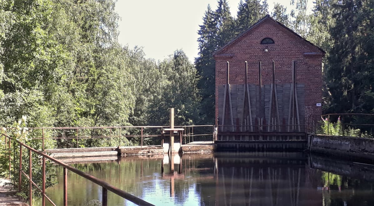 Kangaskosken voimalaitos Hiitolanjoella