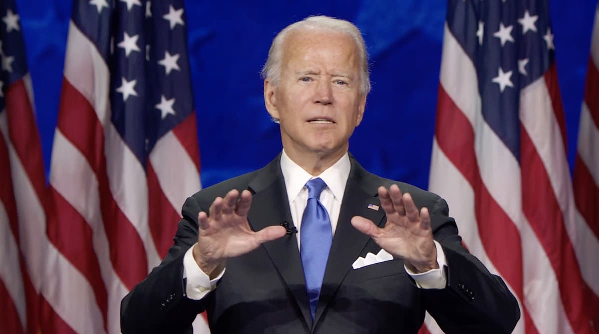 Joe Biden pitämässä vaalipuhetta.