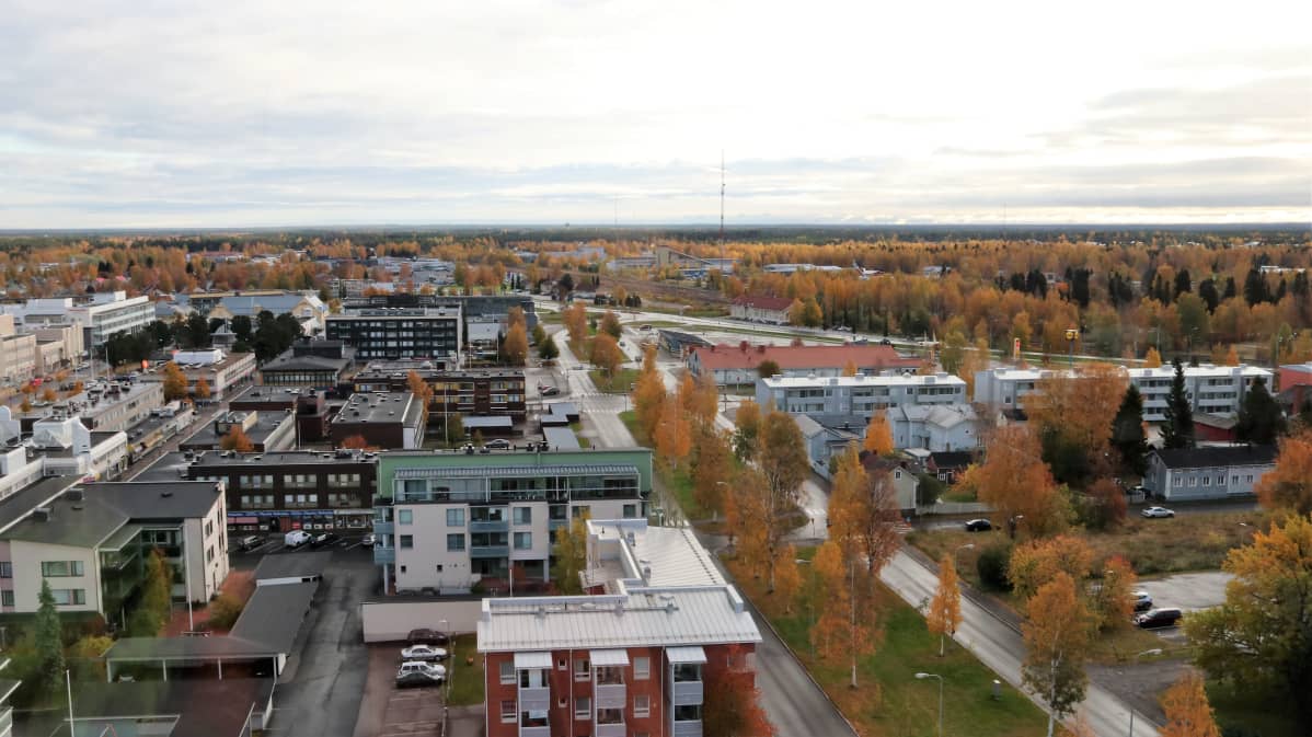 Raahen kaupunkinäkymä syyspäivänä.