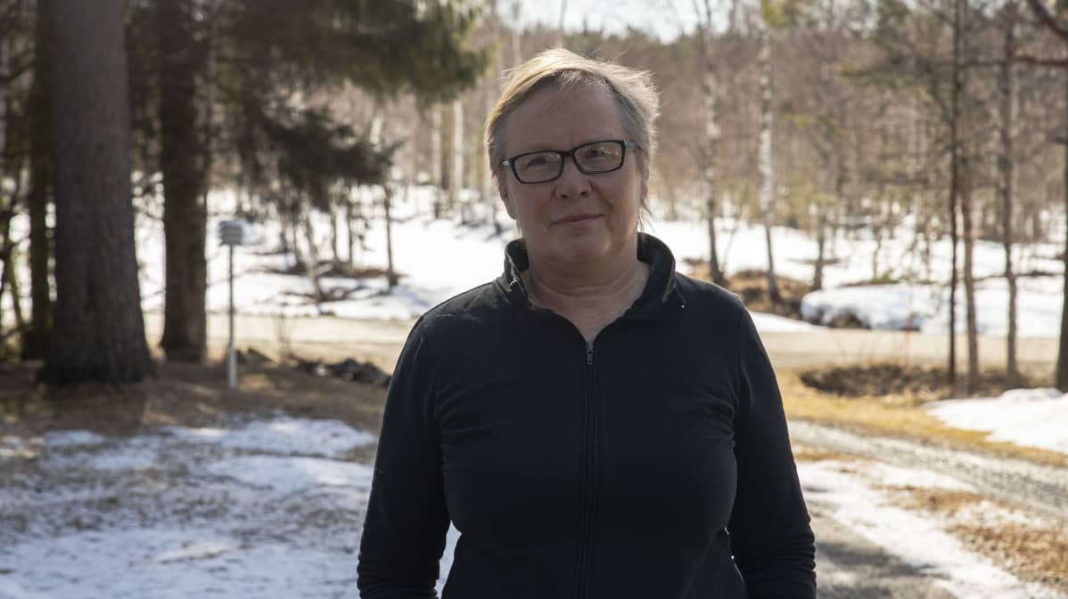 Reija Heikkinen henkilökuvassa.
