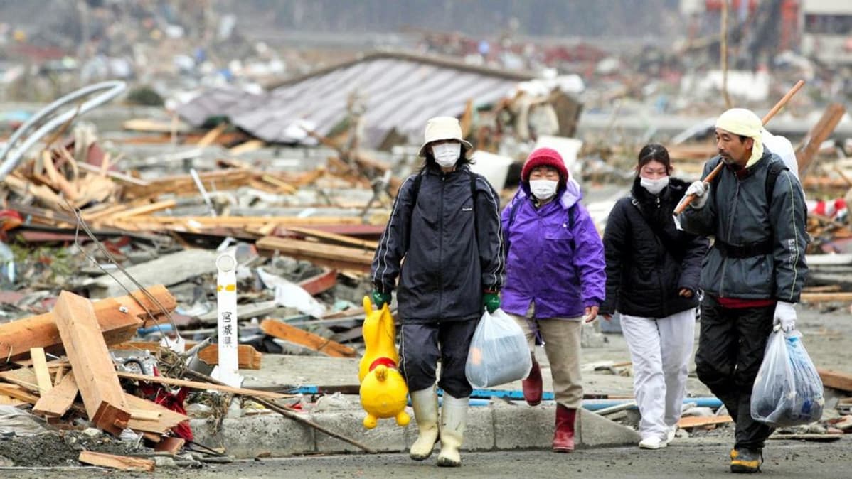 Cougar viettelee lesbo