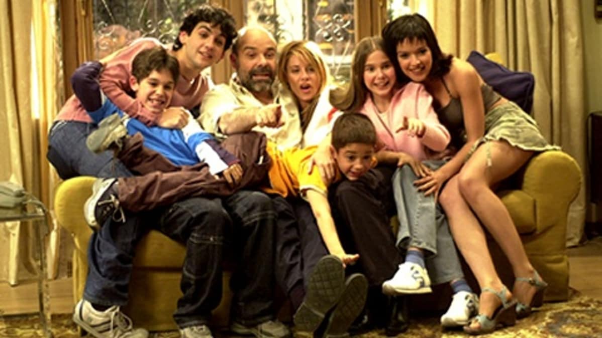 Muun muassa suosittu Serranon perhe -tv-sarja on tuonut espanjan opiskelijoita kansalais- ja työväenopistoihin.