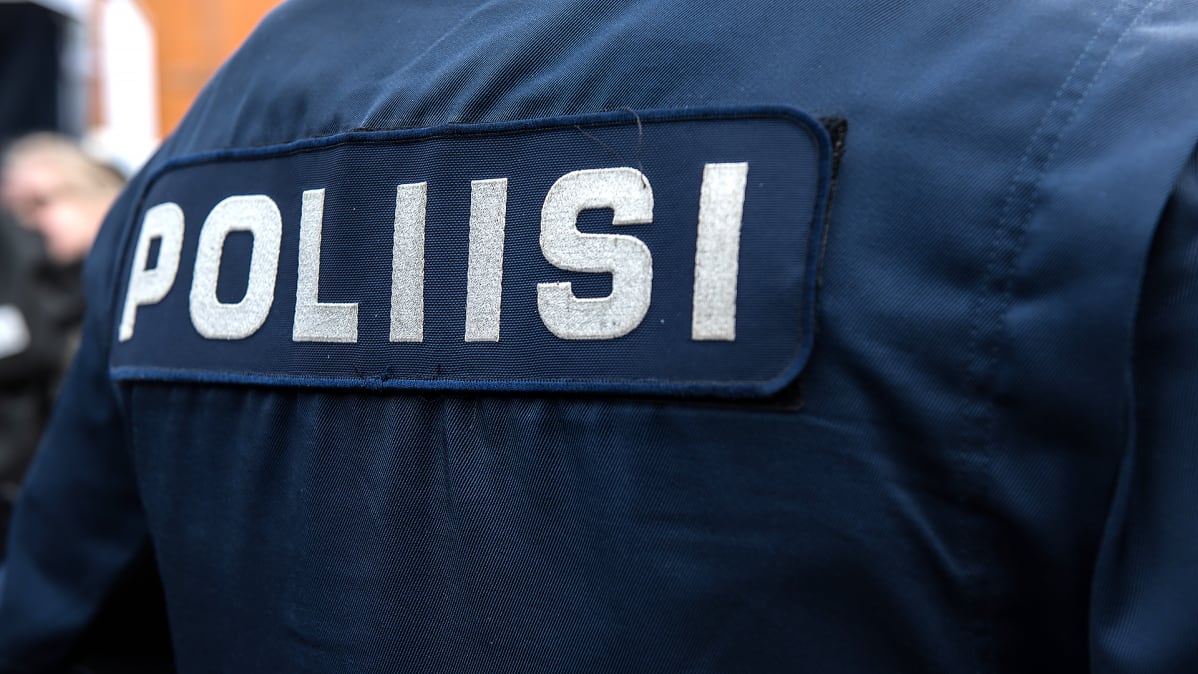 Poliisi.