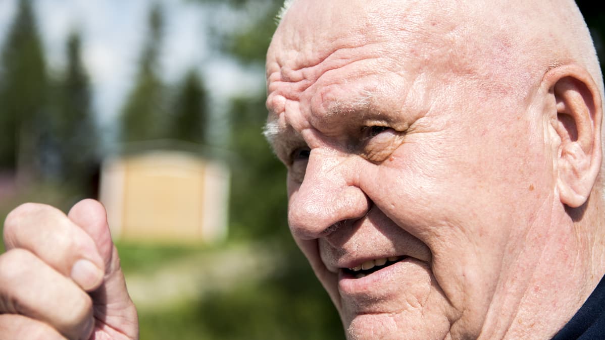 Veikko Juntunen muistaa partisaani-iskun hetket tarkasti.