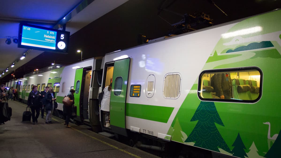 Pendolino asemalla.
