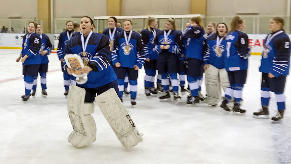 Tyttöleijonat MM-kisoissa 2019.