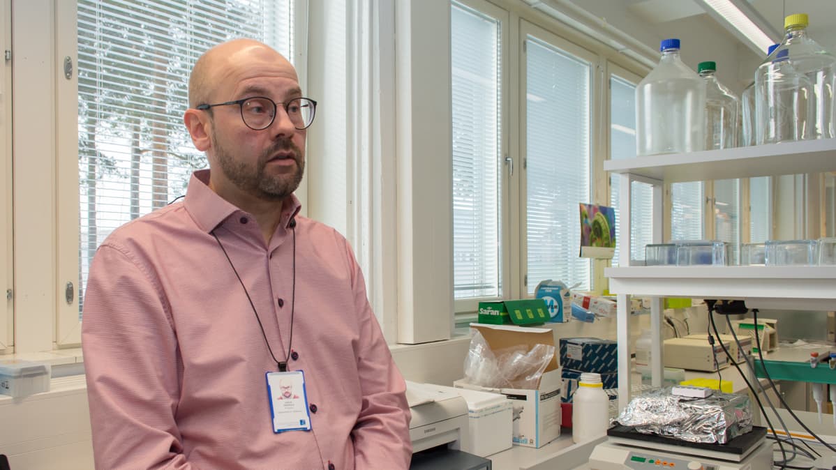 Oulun ylioiston farmakologian professori Jukka Hakkola 2019.
