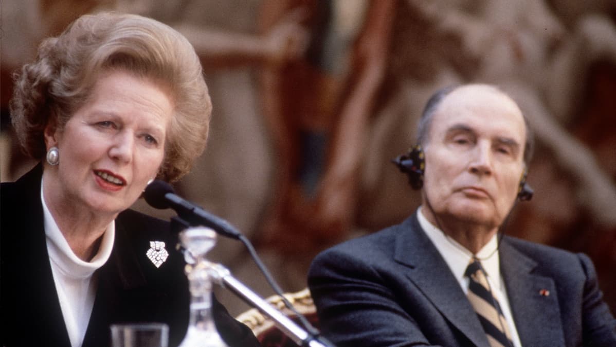Margaret Thatcher ja Francois Mitterrand Pariisisssa vuonna 1989.