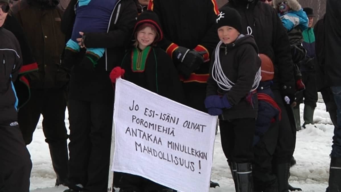 Mielenosoitus petopolitiikkaa vastaan