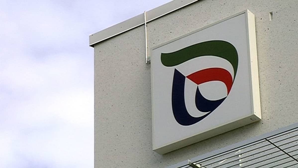 Etelä-Pohjanmaan ELY-keskuksen logo valomainoksessa.
