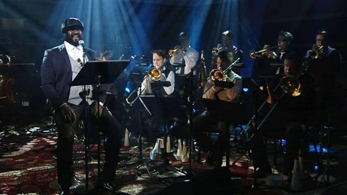 Gregory Porter ja UMO harjoittelemassa Ylen M1-studiolla 24. maaliskuuta.