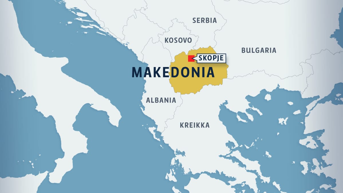 makedonia kartta Makedonia tiukensi pakolaisten maahanpääsyä, osa pyrkii aidan yli 