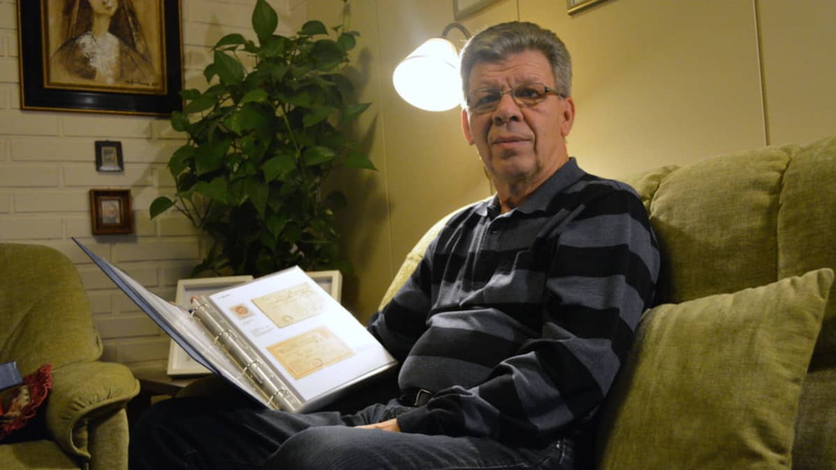 Matti Lehtinen, postimerkkeily