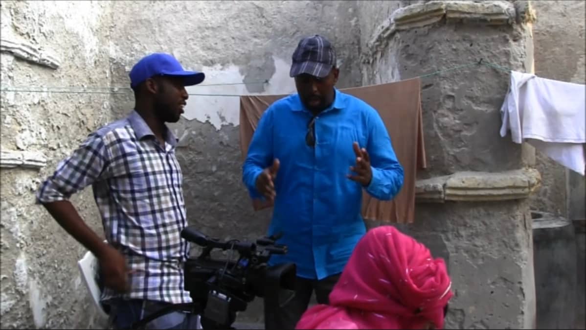 Wali Hashi kouluttaa toimittajia Somaliassa