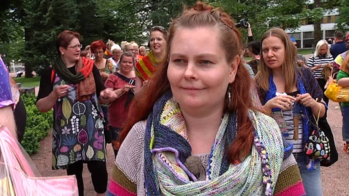 Lankakauppa Titityyn yrittäjä, festivaalin järjestäjä Tiina Huhtaniemi.