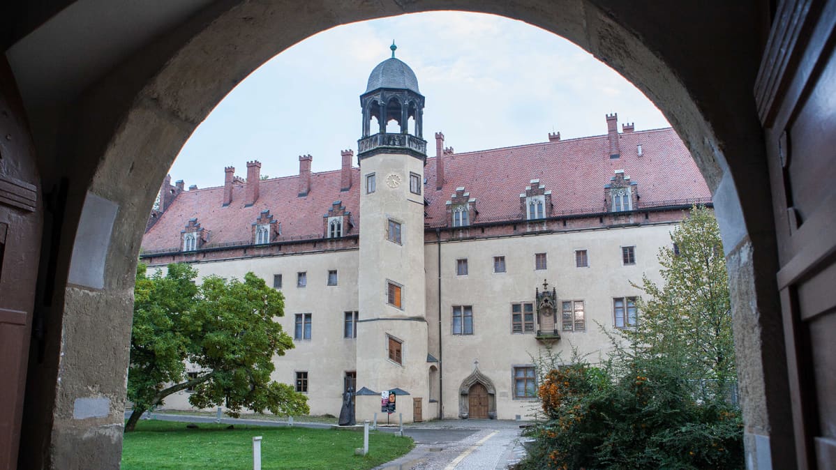 Wittenbergin Luther-museo sijaitsee talossa, jossa Martti Luther asui perheensä kanssa reformaation jälkeen. Sitä ennen rakennus oli luostari.