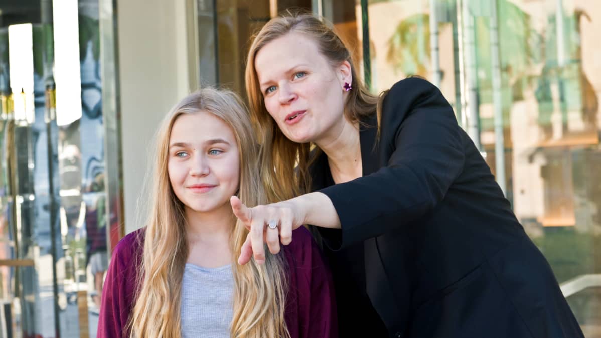 Linnea Skog ja Selma Vilhunen Rodeo Drivella Beverly Hillsissä.