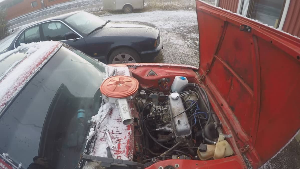 Datsun 100A moottoritila
