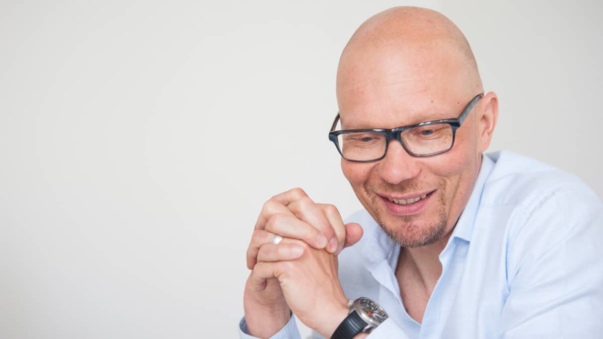 Mustin ja Mirrin toimitusjohtaja Mika Sutinen.