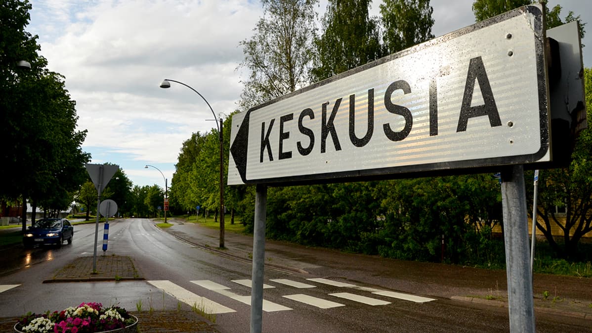 Parikkalan keskusta on vihreä kesäisin.