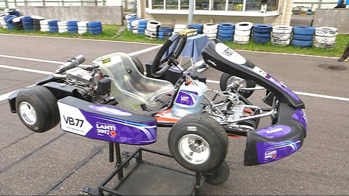 Valtteri Bottaksen karting-auto