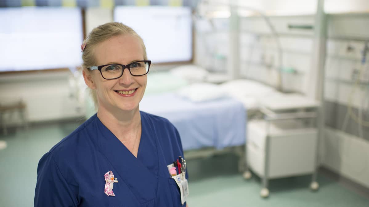 Lähihoitaja Johanna kuoppala.