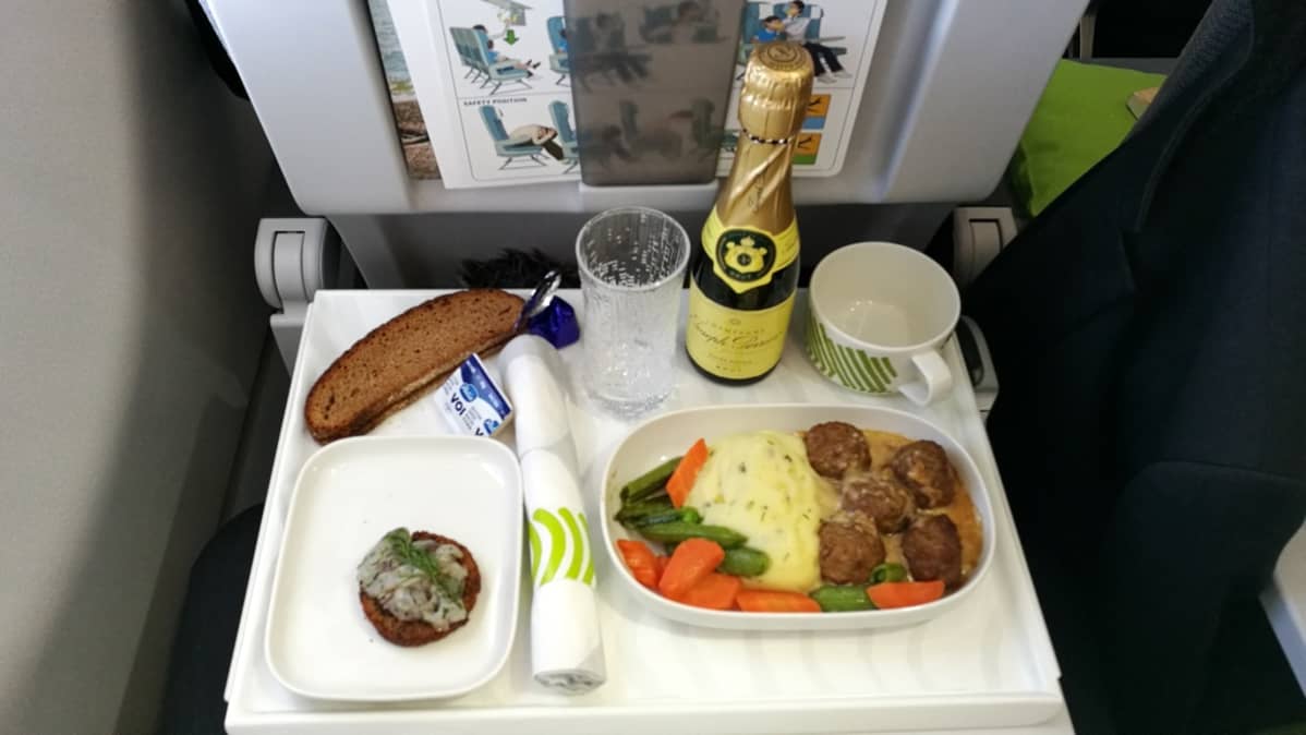 finnair business ruoka euroopan lento amsterdam