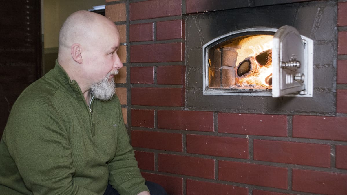 Tuomas Kuhmonen ja uuni tulilla, katse tulevaisuuteen
