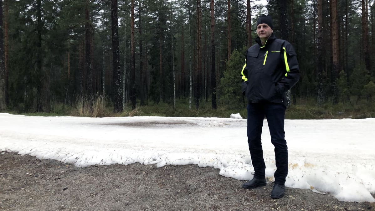 Arto Manninen lumiladulla
