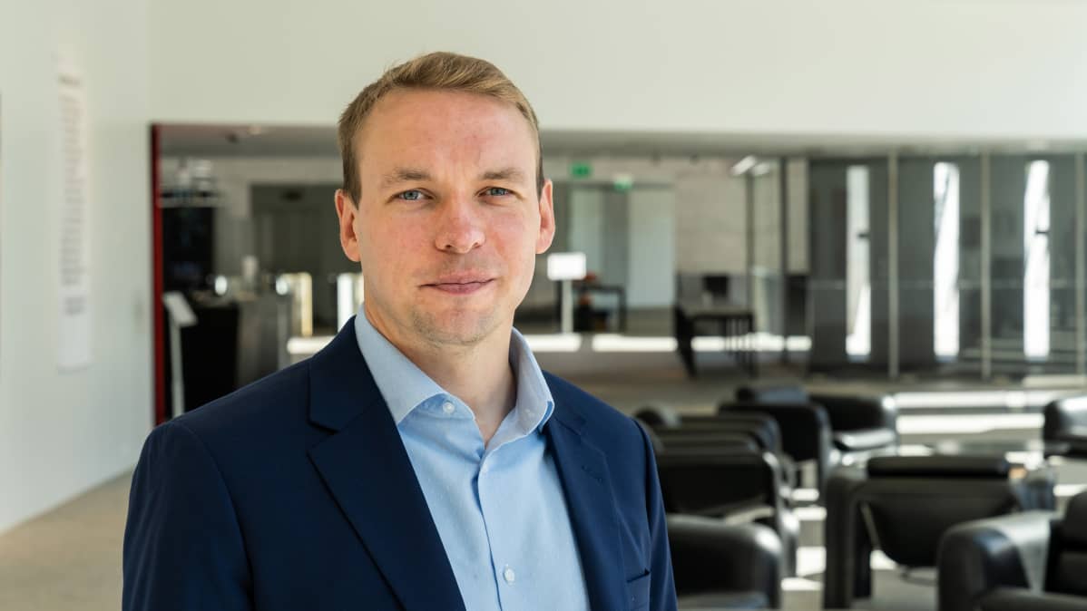 Analyytikko Anssi Raussi, OP