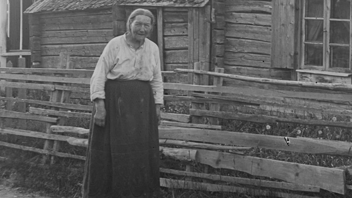 Lovisa Törndal Oravaisissa vuonna 1916