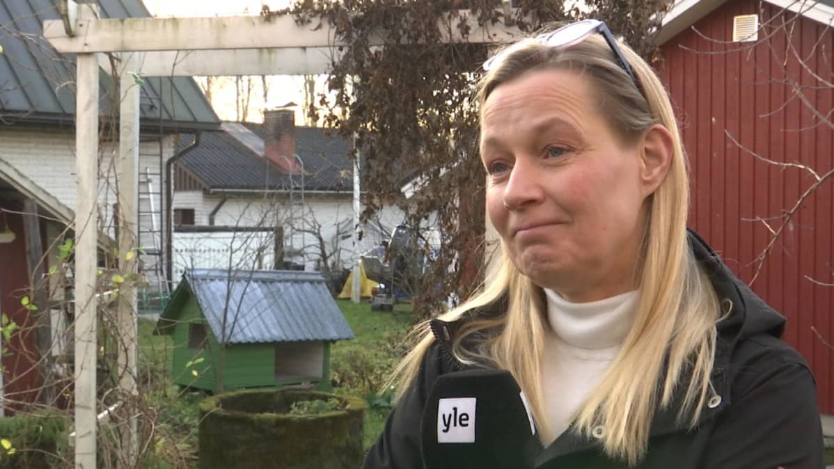Ann-Sofi Berg, ysiluokkalaisen oppilaan vanhempi kertoo pojan HPV-rokotteesta.