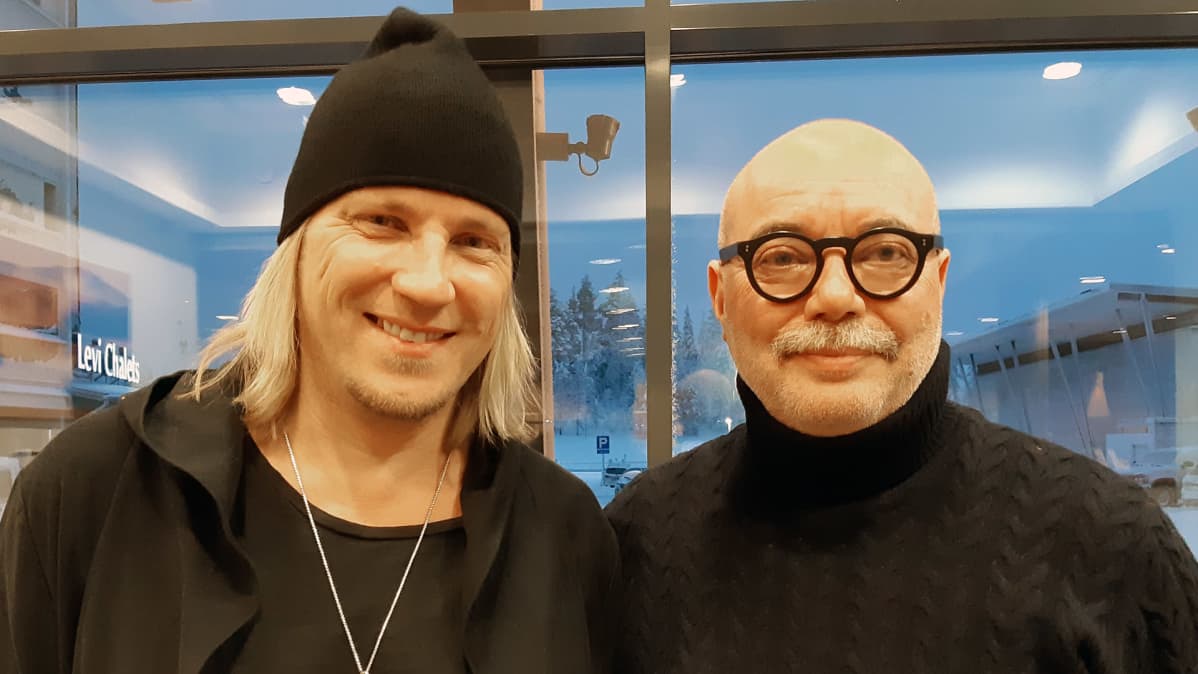 Temptation Island Suomen juontaja Sami Kuronen ja tuottaja Ilari Wirtanen