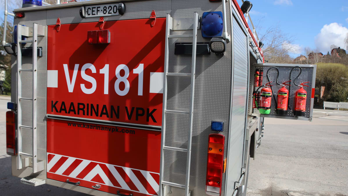 Kaarinan VPK:n paloauto Turussa.