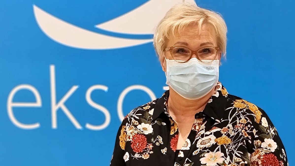 Eksoten rokotuksista vastaava hoitaja Sari Kuitto