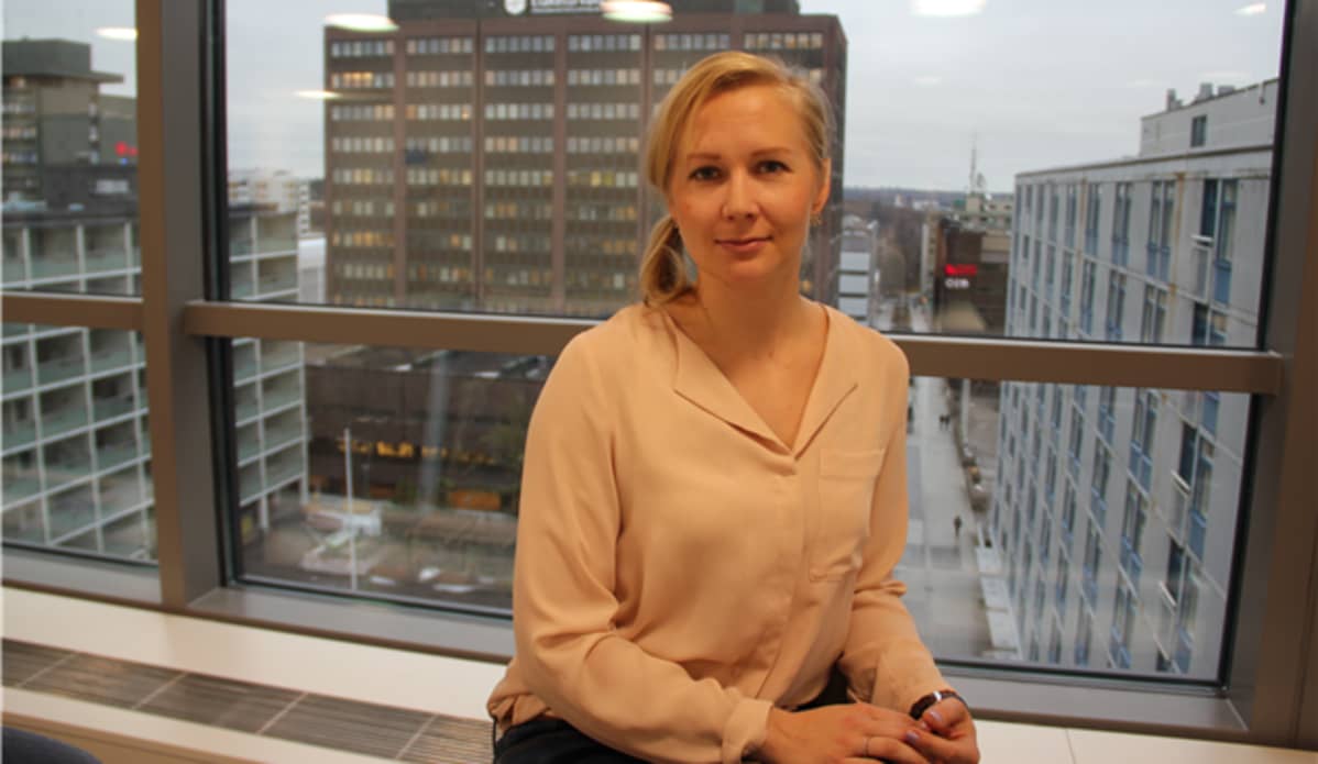 Maahanmuuttoviraston sisäisten siirtojen koordinaattori Monna Airiainen arvioi, että ensimmäiset alaikäiset turvapaikanhakijat voisivat tulla Kreikasta Suomeen kesäkuussa.
