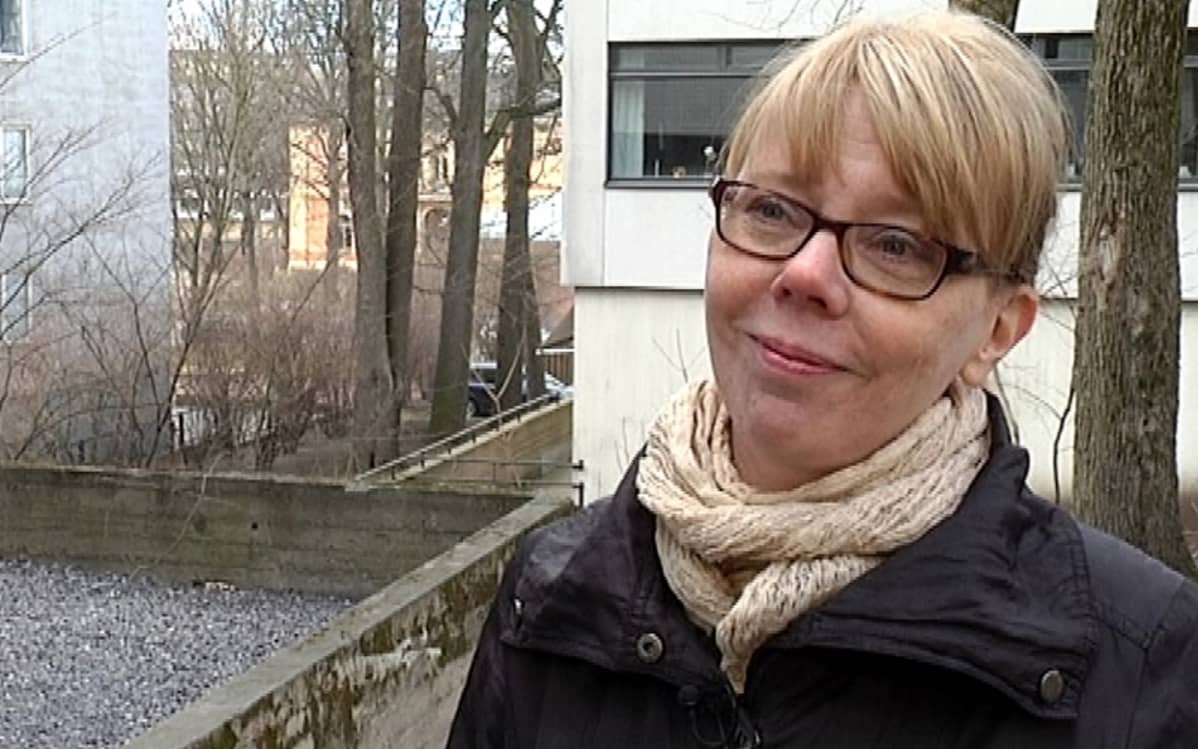 Dosentti Paula Sjöblom.
