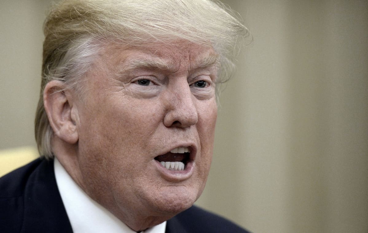 Trump lähikuvassa.