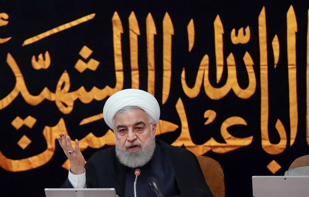 Presidentti Hassan Rouhani puhumassa hallinnolleen Teherenissa 4. syyskuuta.