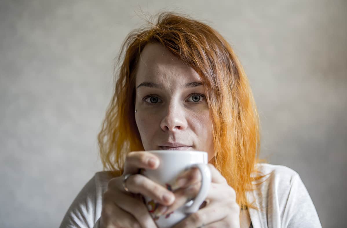 Miten liian tehdä nainen suihkutalesbo suudella porno video